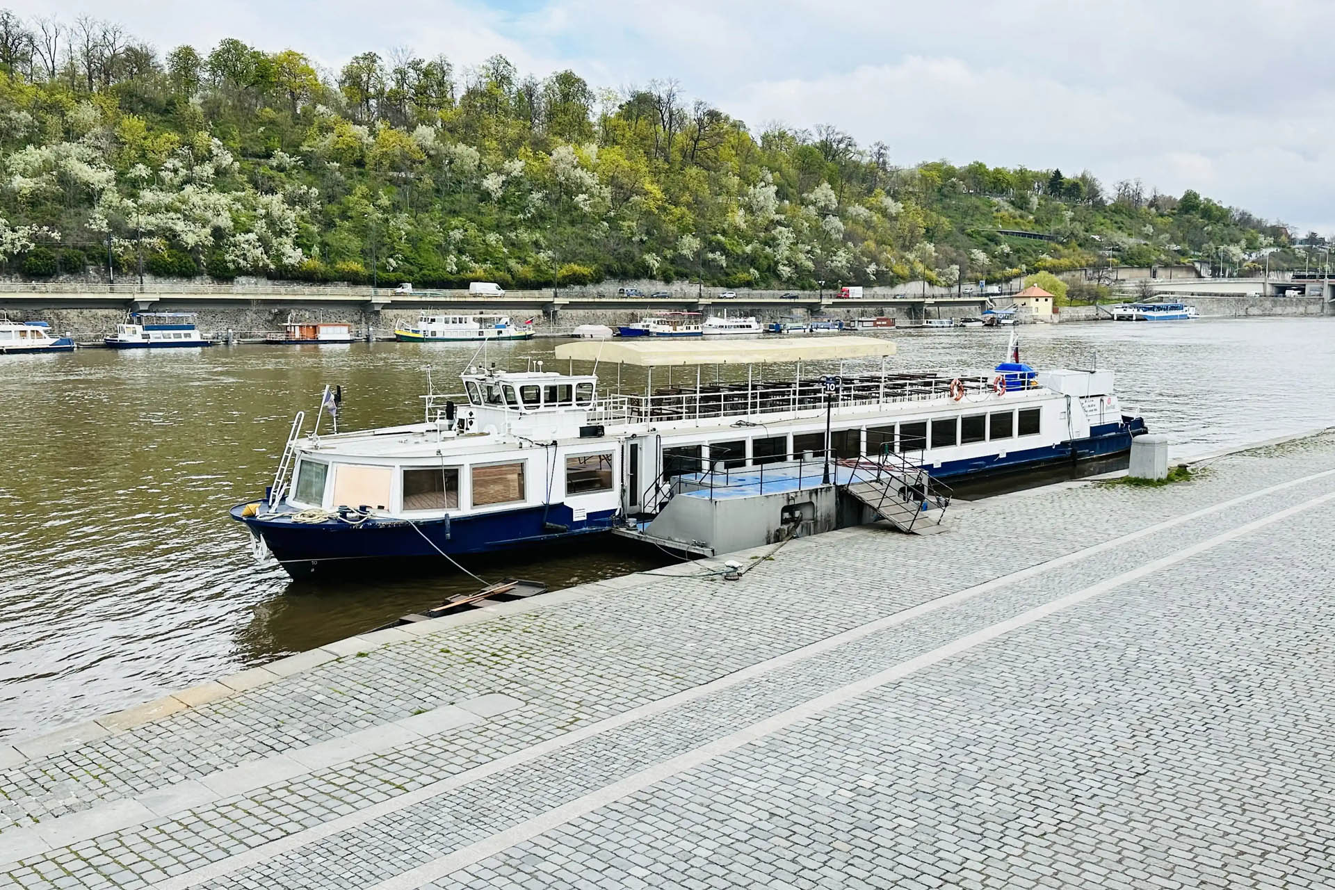 Booking | Prague Boats